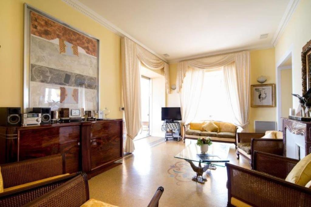 Appartement La Nonete à Villefranche-sur-Mer Extérieur photo